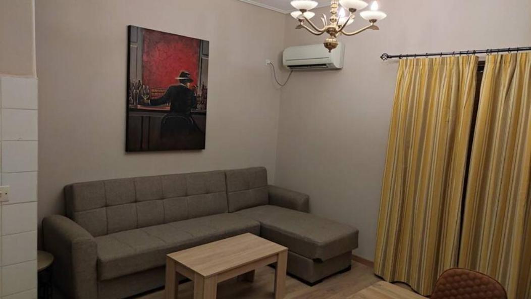Vasileiou Apartments กาเมนาวูร์ลา ภายนอก รูปภาพ