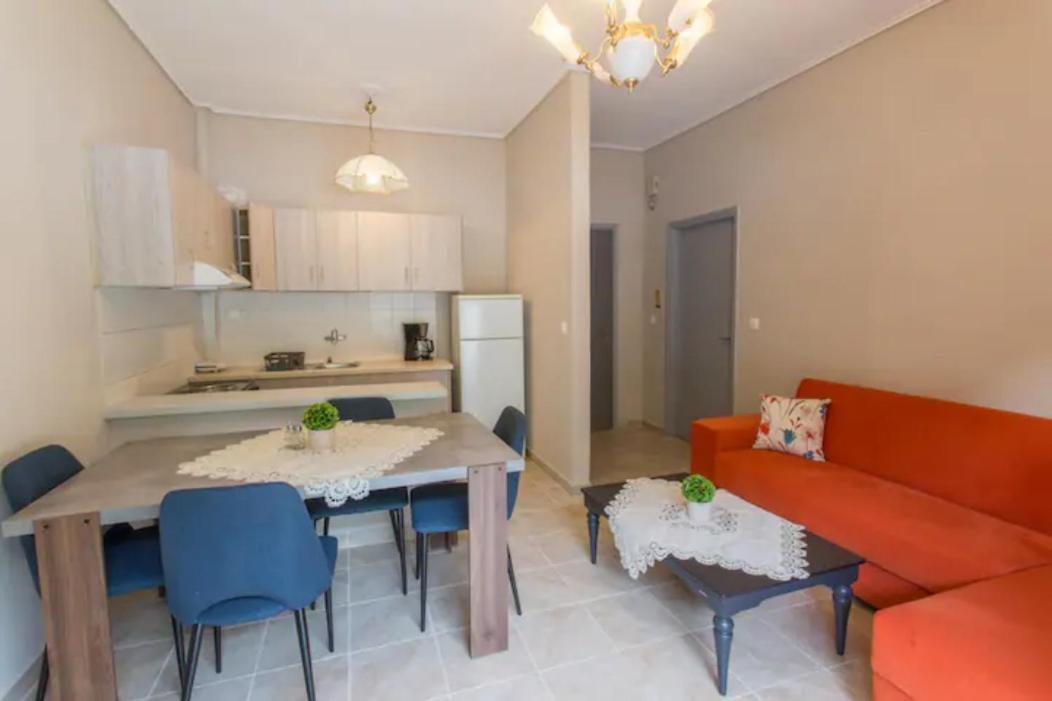 Vasileiou Apartments กาเมนาวูร์ลา ภายนอก รูปภาพ