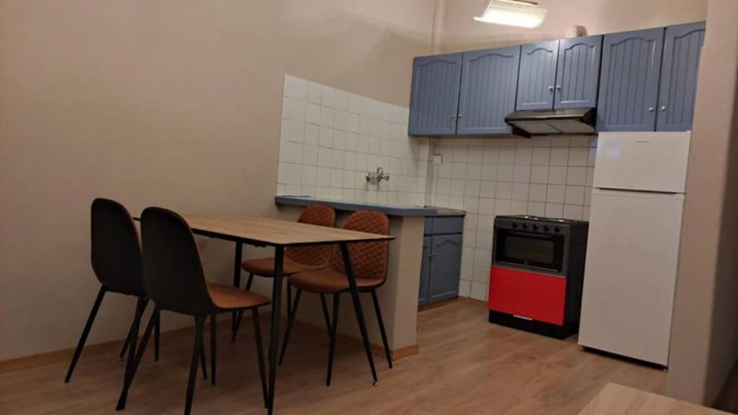 Vasileiou Apartments กาเมนาวูร์ลา ภายนอก รูปภาพ
