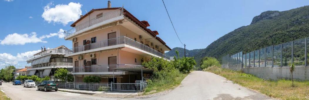 Vasileiou Apartments กาเมนาวูร์ลา ภายนอก รูปภาพ
