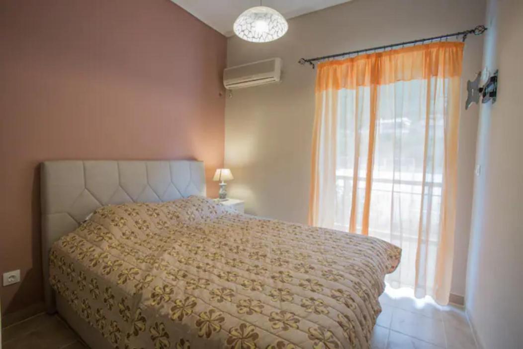 Vasileiou Apartments กาเมนาวูร์ลา ภายนอก รูปภาพ