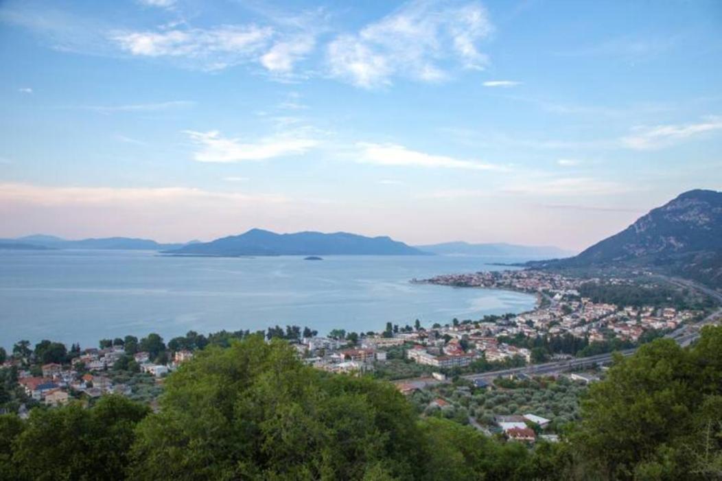 Vasileiou Apartments กาเมนาวูร์ลา ภายนอก รูปภาพ