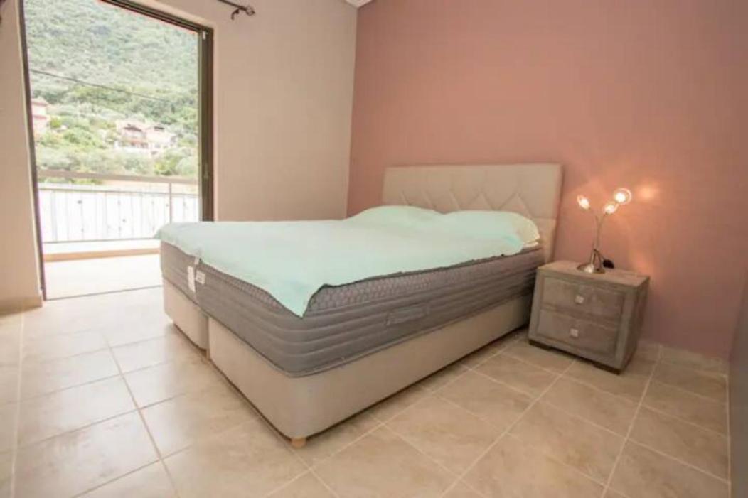 Vasileiou Apartments กาเมนาวูร์ลา ภายนอก รูปภาพ
